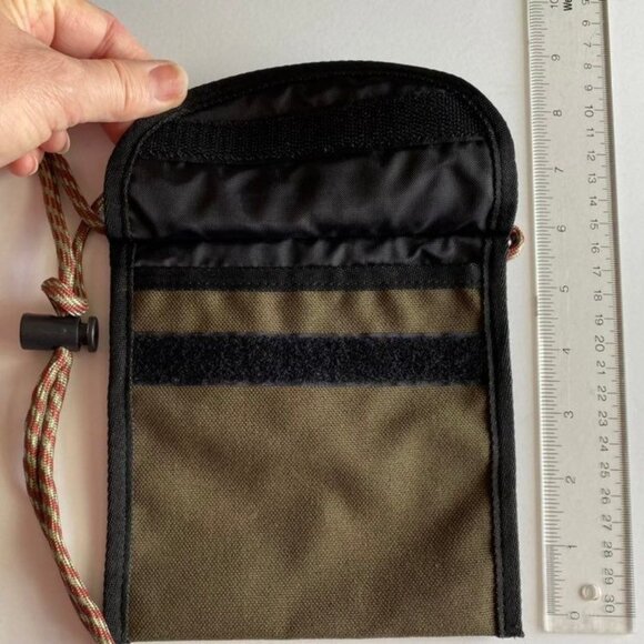 Timberland Olive Green Canvas Neck Wallet With Adjustable Cord - Picture 2 of 4